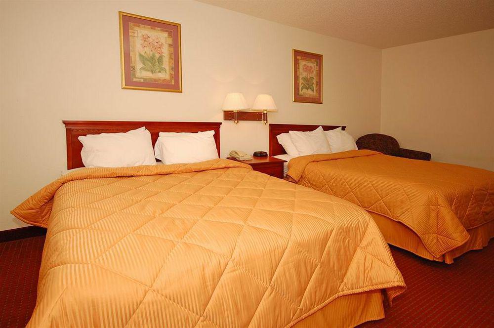 Comfort Inn & Suites Trussville I-59 Exit 141 Exterior photo